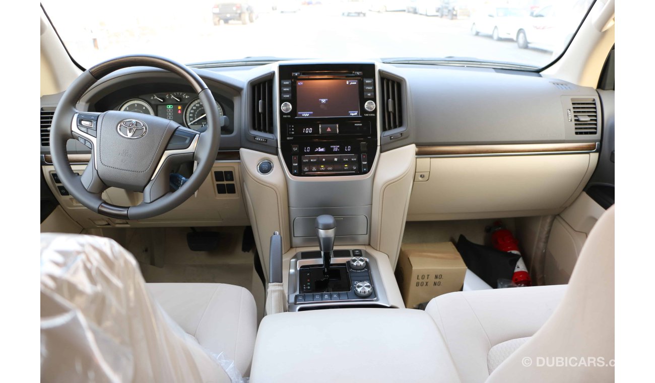 تويوتا لاند كروزر Toyota Land Cruiser 4.5L Diesel V8 GXR | Sunroof | Fabric Seats | Auto Seats