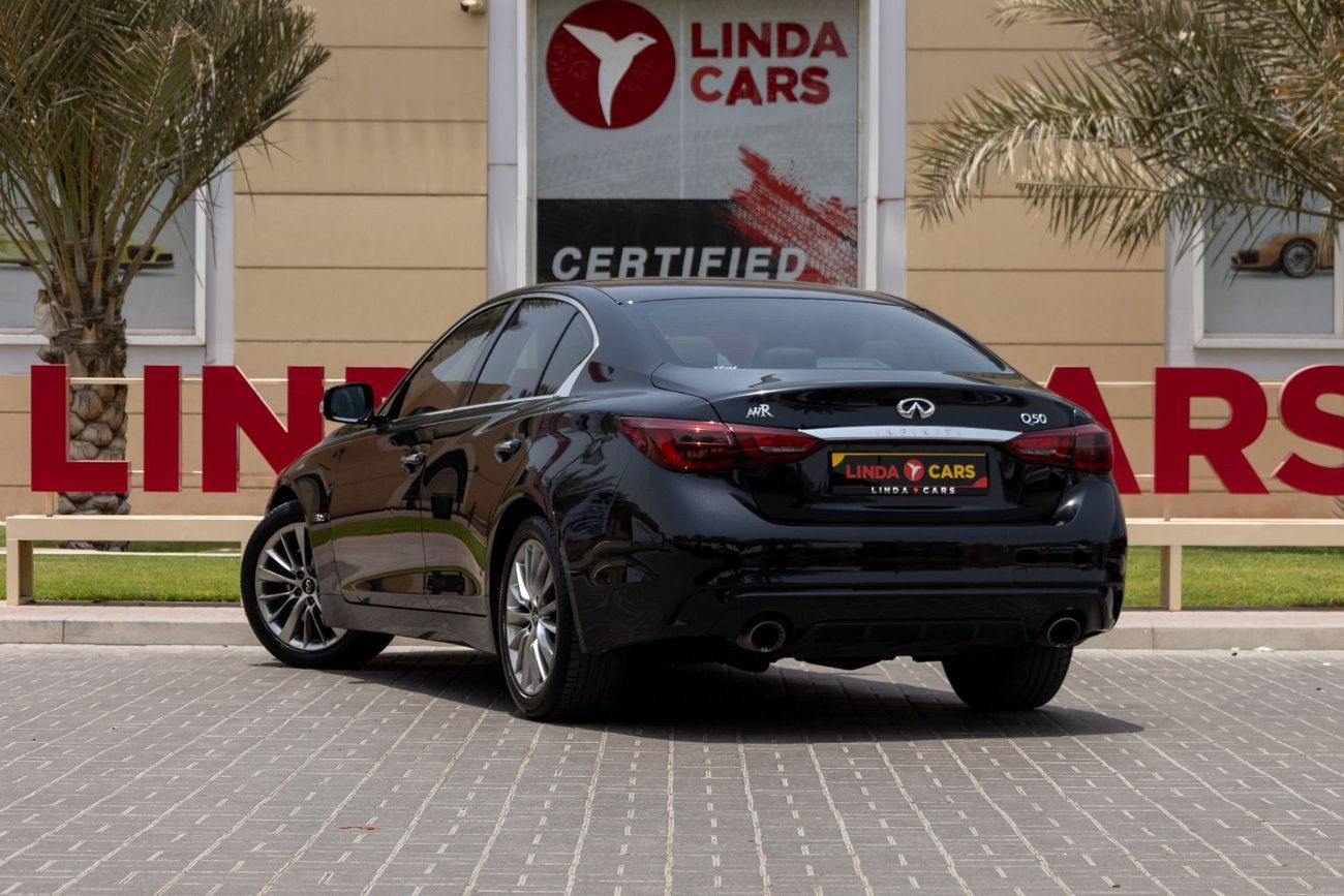 Infiniti Q50 Luxe 3.0L