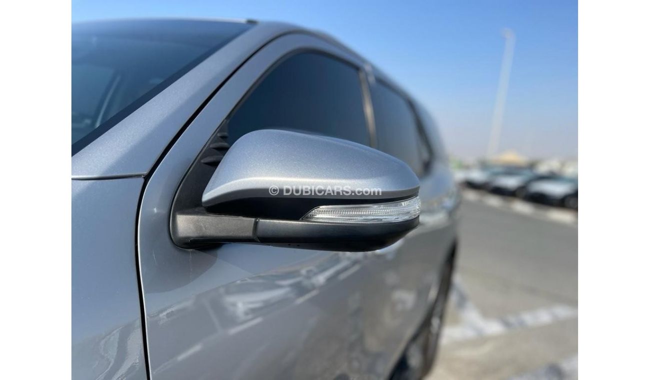 Toyota Fortuner *Offer*2017 TOYOTA FORTUNER 7 SEATER / EXPORT ONLY