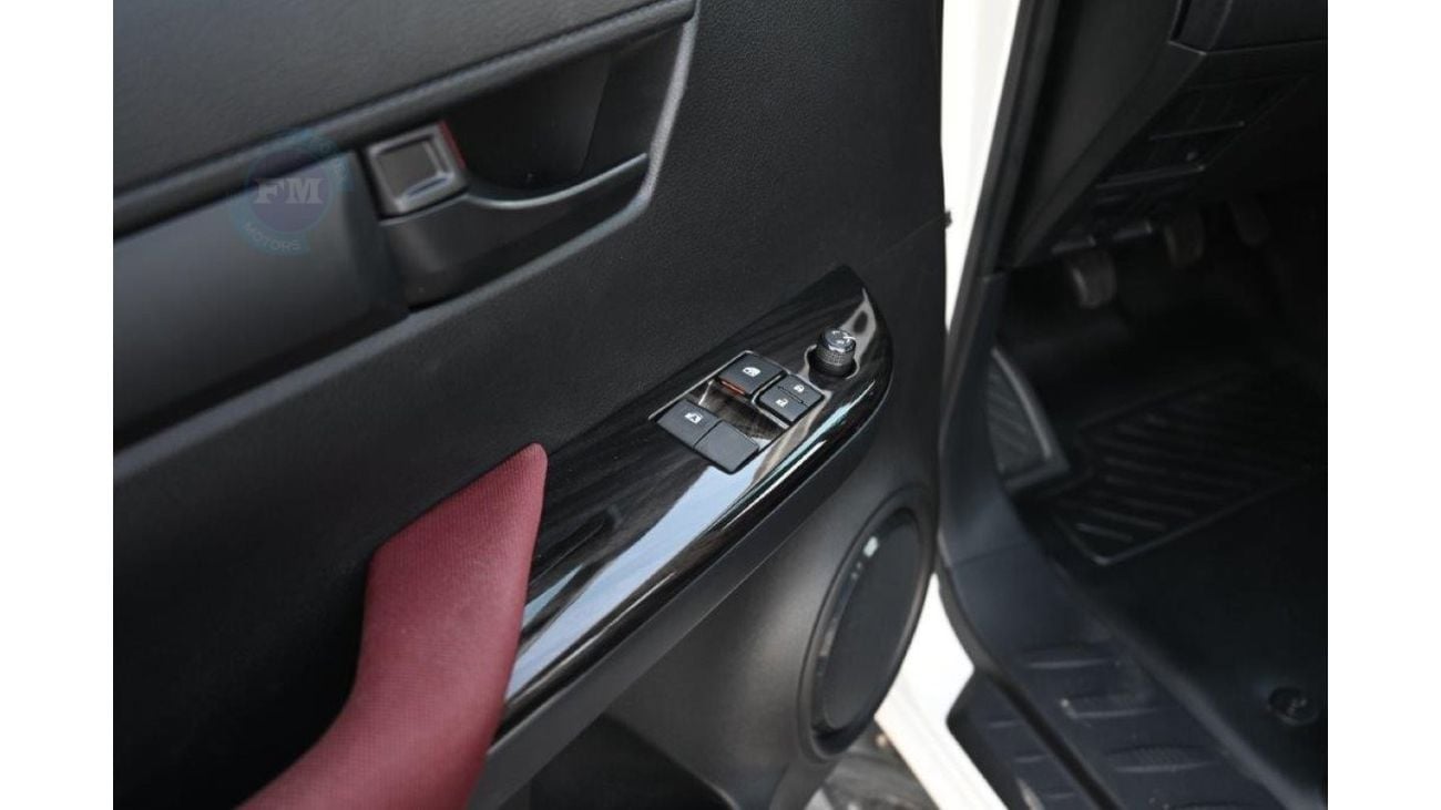 Toyota Hilux 2.4L 4wd Single Cabin
