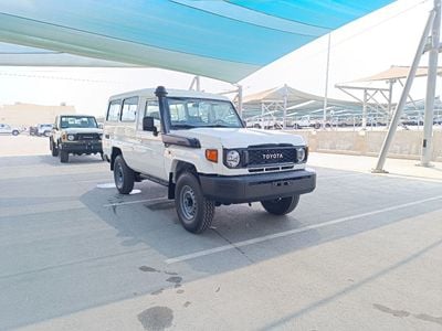 Toyota Land Cruiser 70 2024 Toyota Land Cruiser LC78 (3-Door) Hardtop VDJ 4.5L V8 Diesel M/T 4x4 Export Only