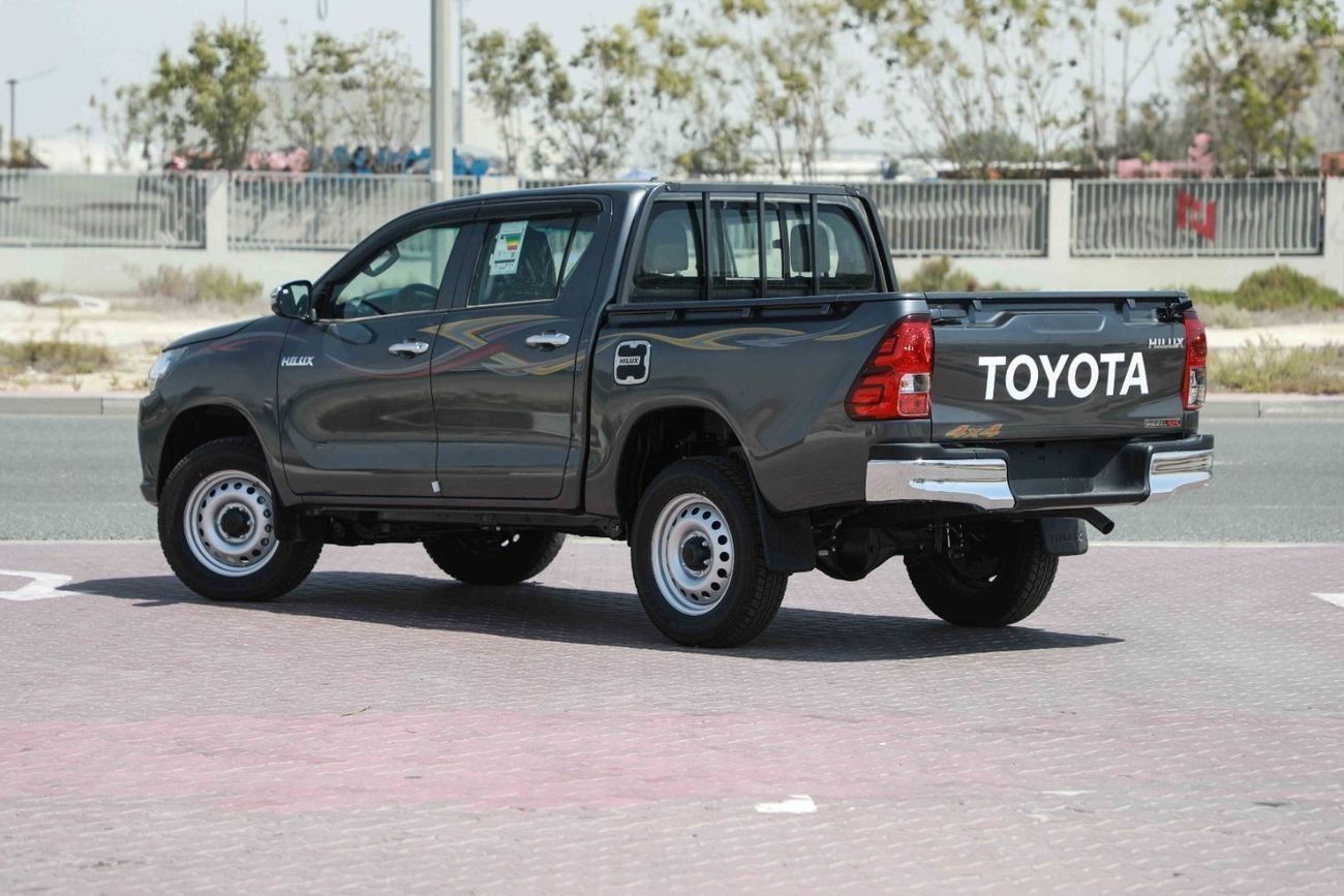 Toyota Hilux 2025 TOYOTA HILUX LOW 2.4 - GREY METTALIC inside BLACK | Export Only
