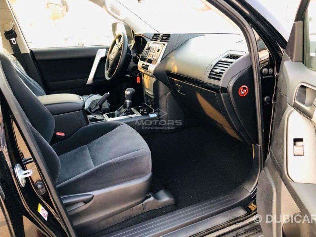 تويوتا برادو TXL 2.7L PETROL, SUNROOF, COOL BOX, ALLOY WHEEL 18'', DOWN TIRE