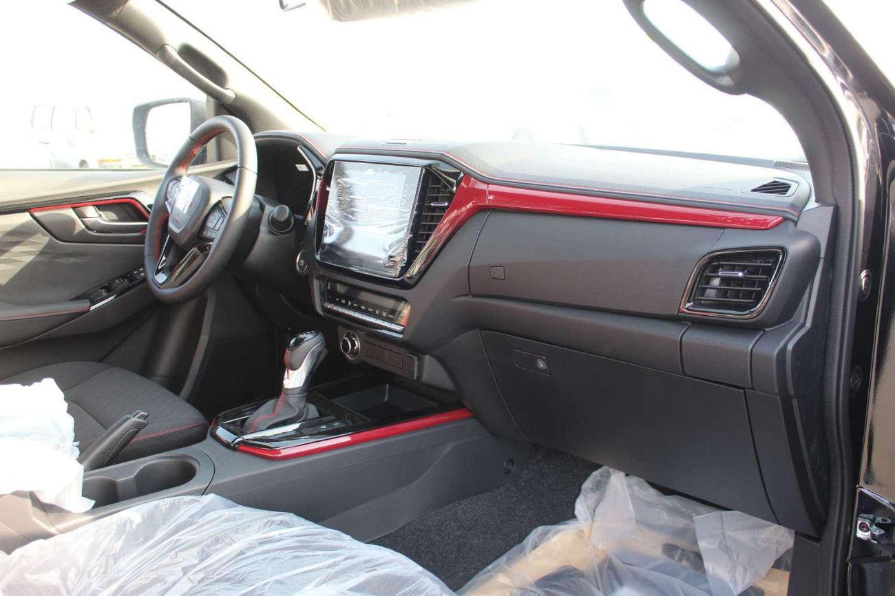 Isuzu DMax 3.0L Crew Cab 4WD LS (A/T) 3.0L DMax GT Crew Cab 4WD LS (A/T)