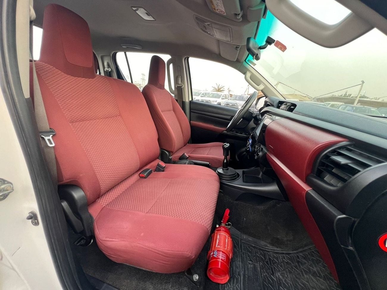 Toyota Hilux 2023  TOYOTA HILUX 2.4L V4 **DIESEL** MANUAL TRANSMISSION  +  POWER WINDOW + 4X4  + Rear Camera + Fo