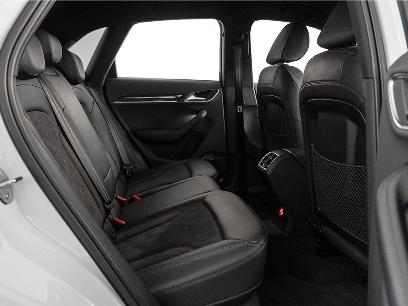 أودي RSQ3 2017 Audi RSQ3 Performance / 4.5 A Grade Japanese Import