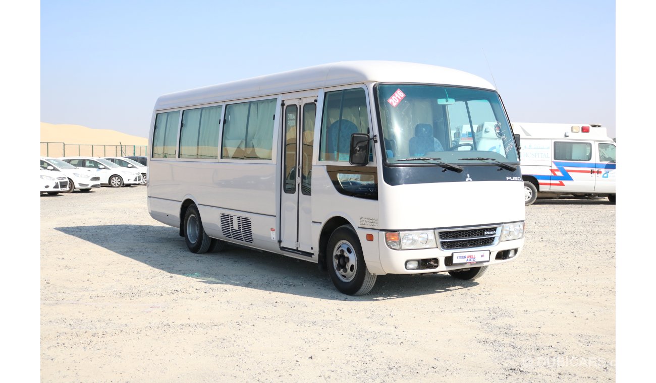 ميتسوبيشي روزا 30 SEATER BUS