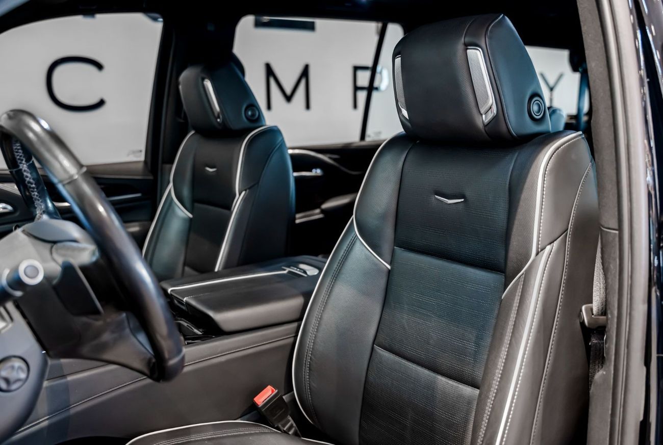 Cadillac Escalade 2022 Cadillac Escalade Sport Platinum, 2026 Agency Warranty, 2027 Agency Service Contract, Low KMs,