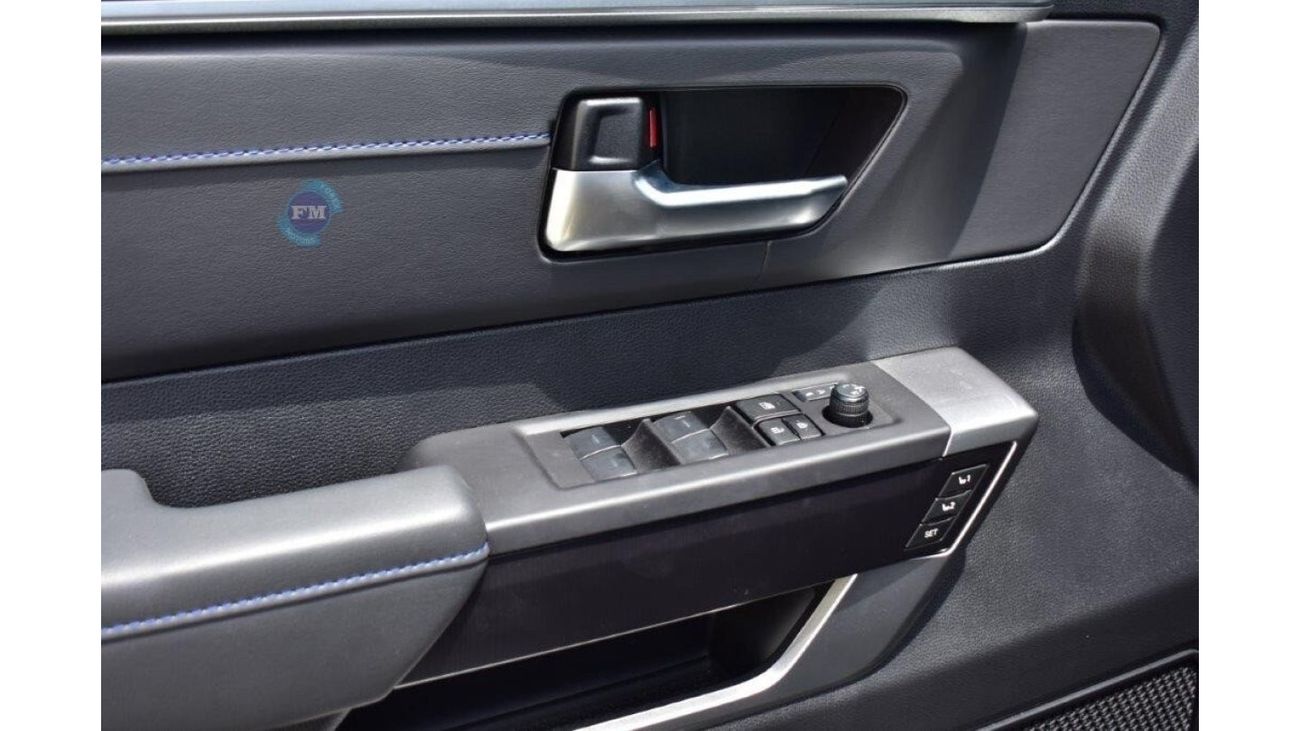 تويوتا سيكويا Platinum Hybrid