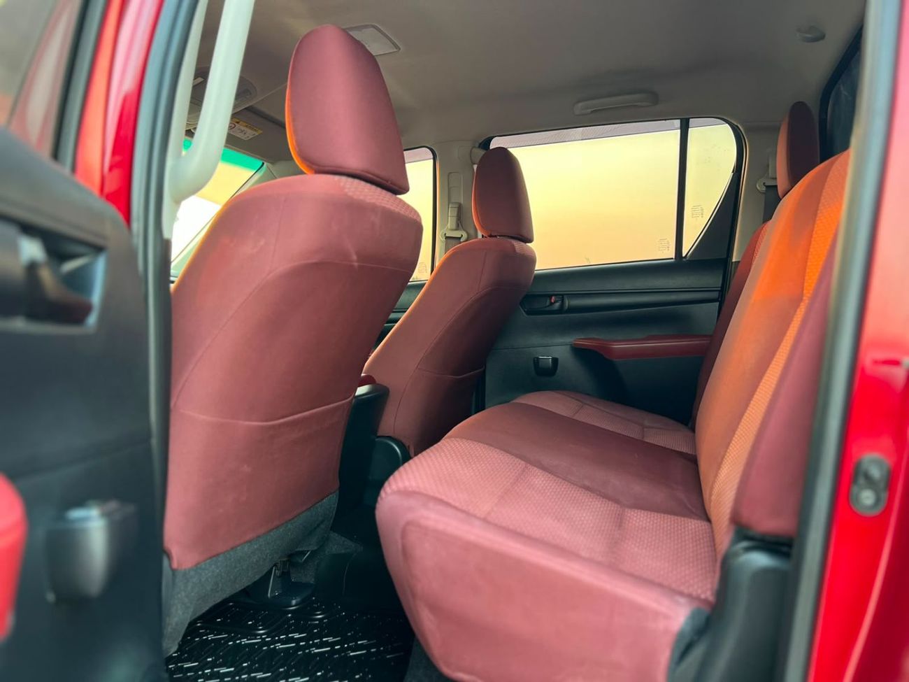تويوتا هيلوكس 2022 Toyota Hilux GR Sports Modified - 2.7L V4 AWD - Full Off Road Rollbar - Rear CAM & Multi Media