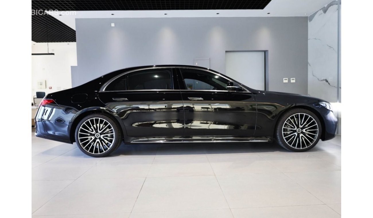 مرسيدس بنز S 500 4M | AMG | FULL OPTION | 5 YEARS WARRANTY WITH SERVICE PKG | SPECIAL INTERIOR | GCC