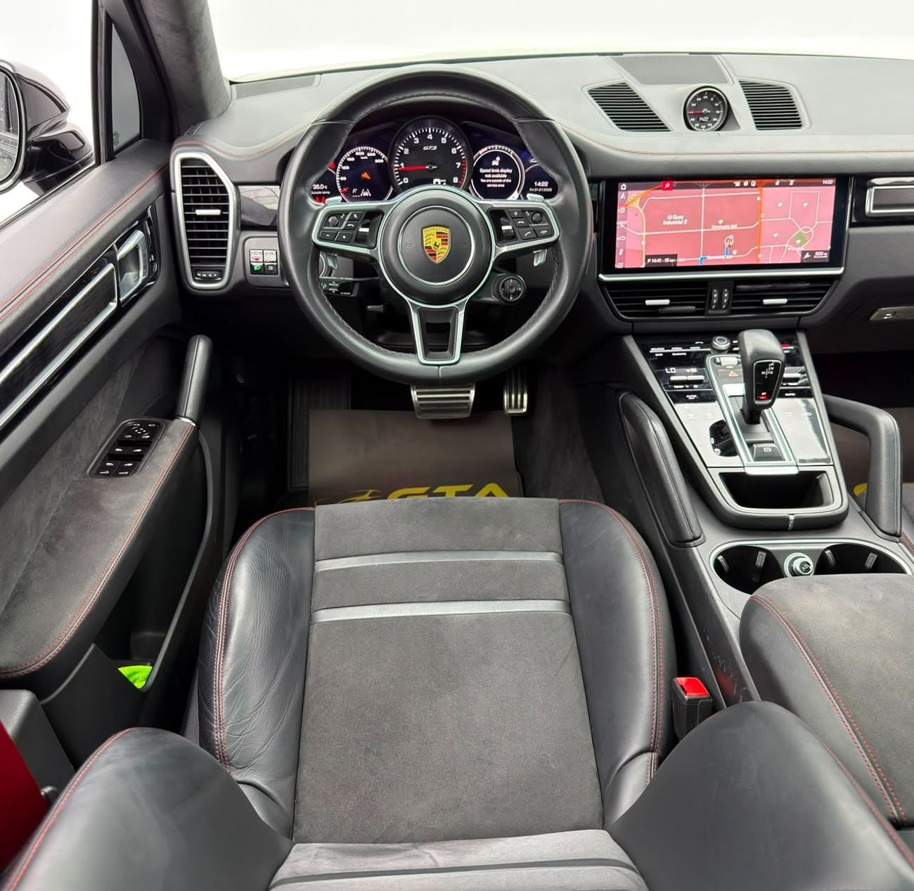 Porsche Cayenne GTS