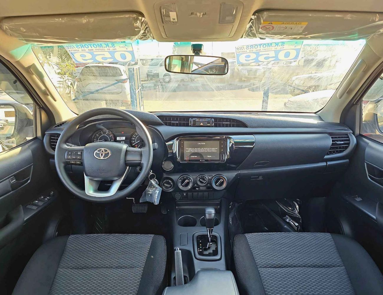 تويوتا هيلوكس NARROW BODY /2.4L A/T DIESEL/ DOUBLE CABIN 4X4/BASIC WITH POWER WINDOWS/CODE#HD