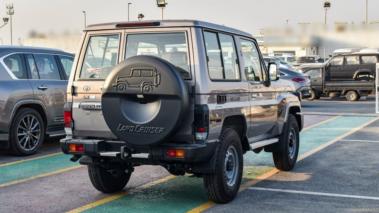 تويوتا لاند كروزر 70 2.8L Diesel
