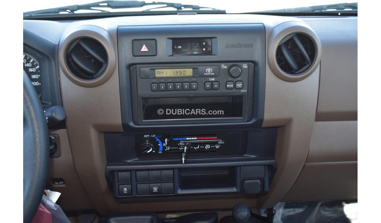 تويوتا لاند كروزر 70 V6 4.0L Petrol 4WD 7 Seater Manual Transmission - EURO 4