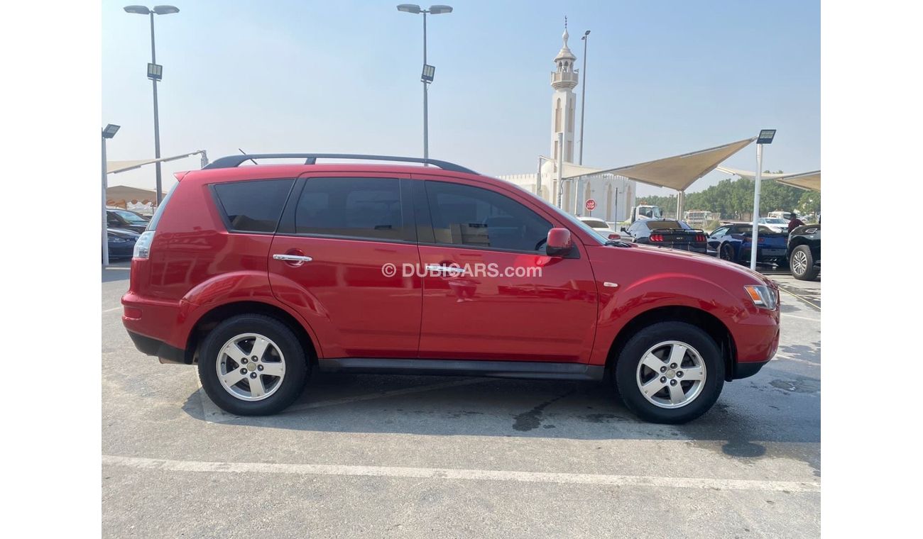 Mitsubishi Outlander GLS MITSUBISHI OUTLANDER GCC 2012 4WD