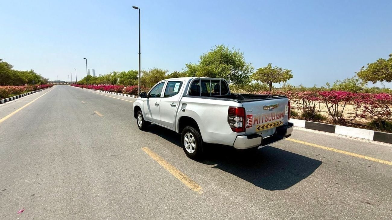 ميتسوبيشي L200 GLS 2.4L
