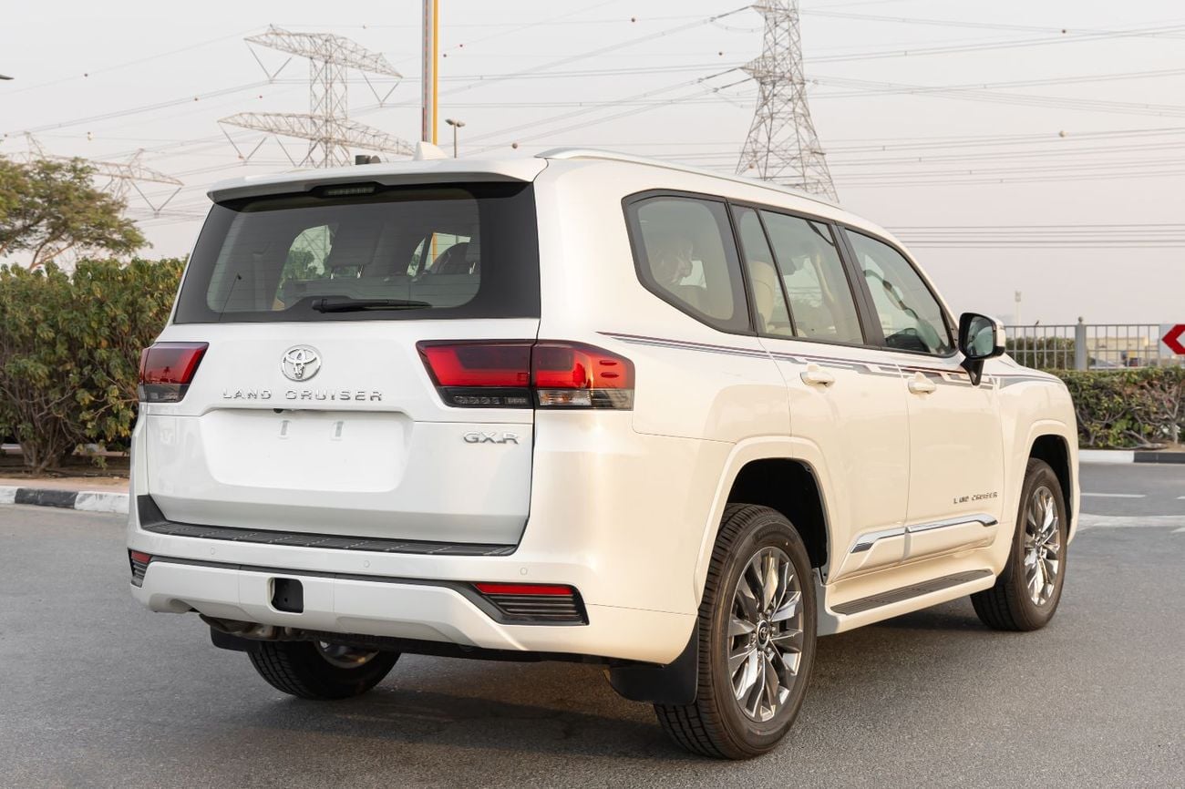تويوتا لاند كروزر GXR TOYOTA LAND CRUISER LC300 | 2026 | GCC | 4WD | V6 4.0L | Petrol