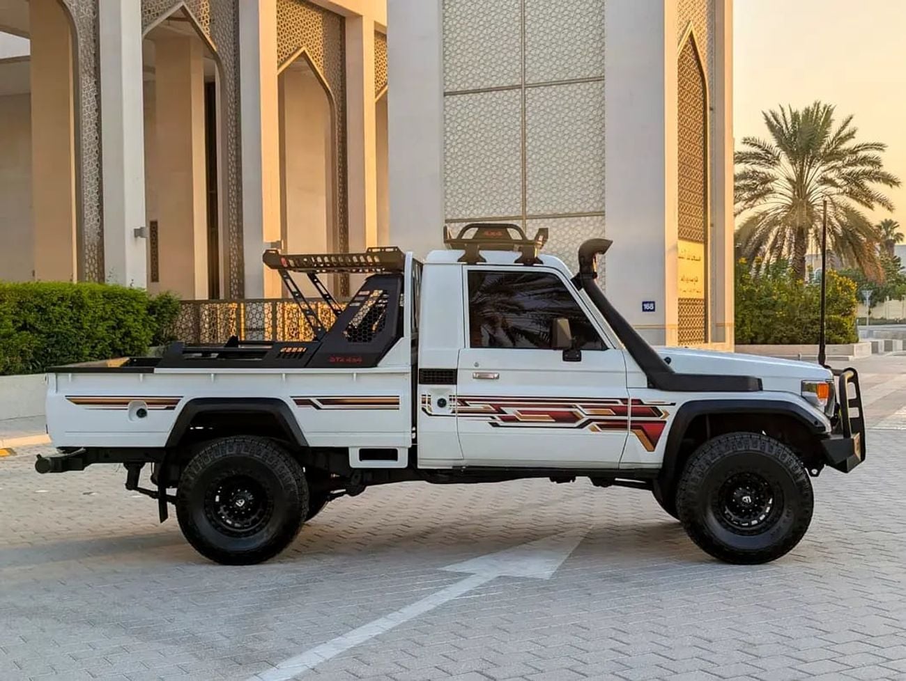 تويوتا لاند كروزر 70 DIESEL LC 79 LX GCC Specs