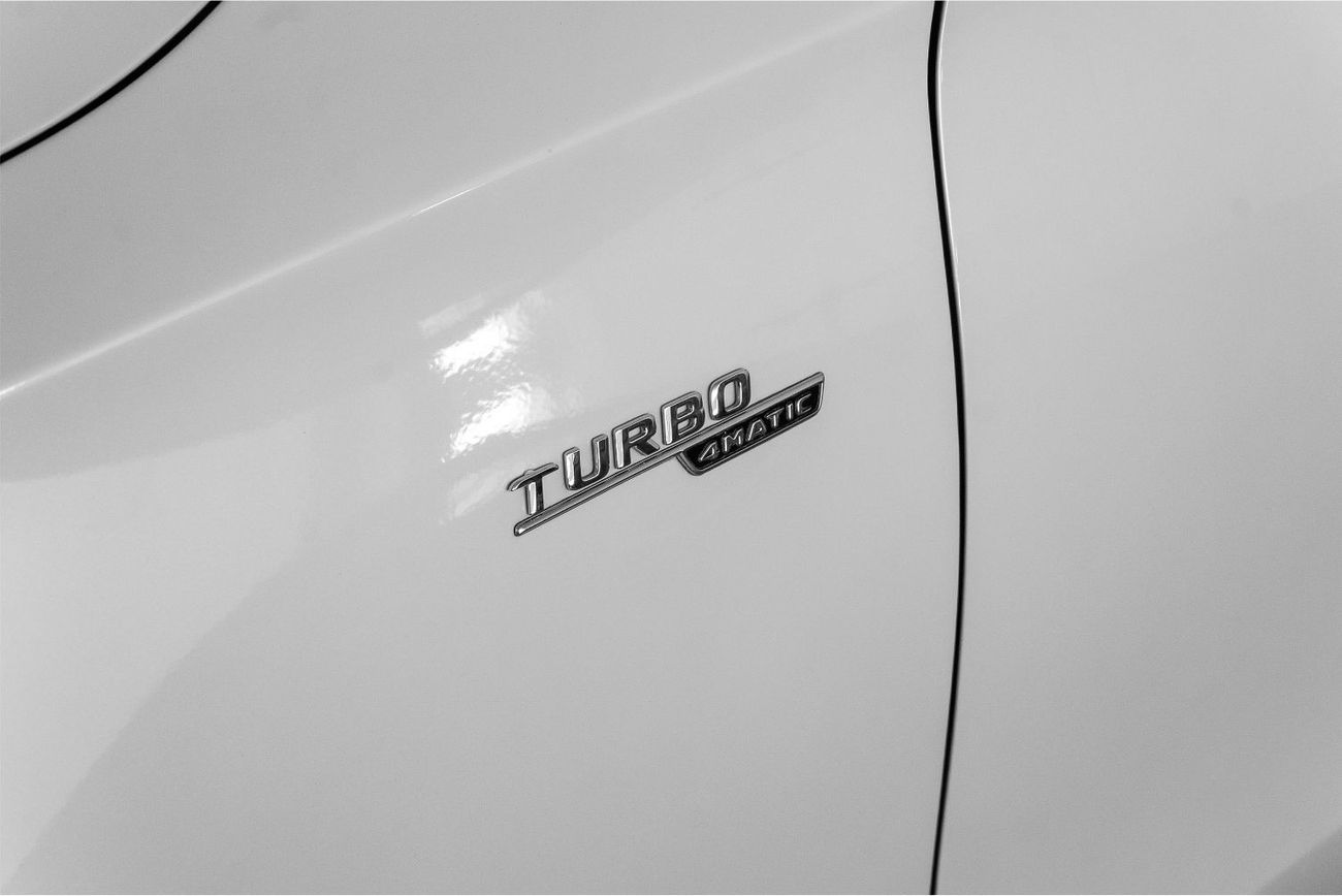 مرسيدس بنز A 35 AMG 4MATIC Hatchback