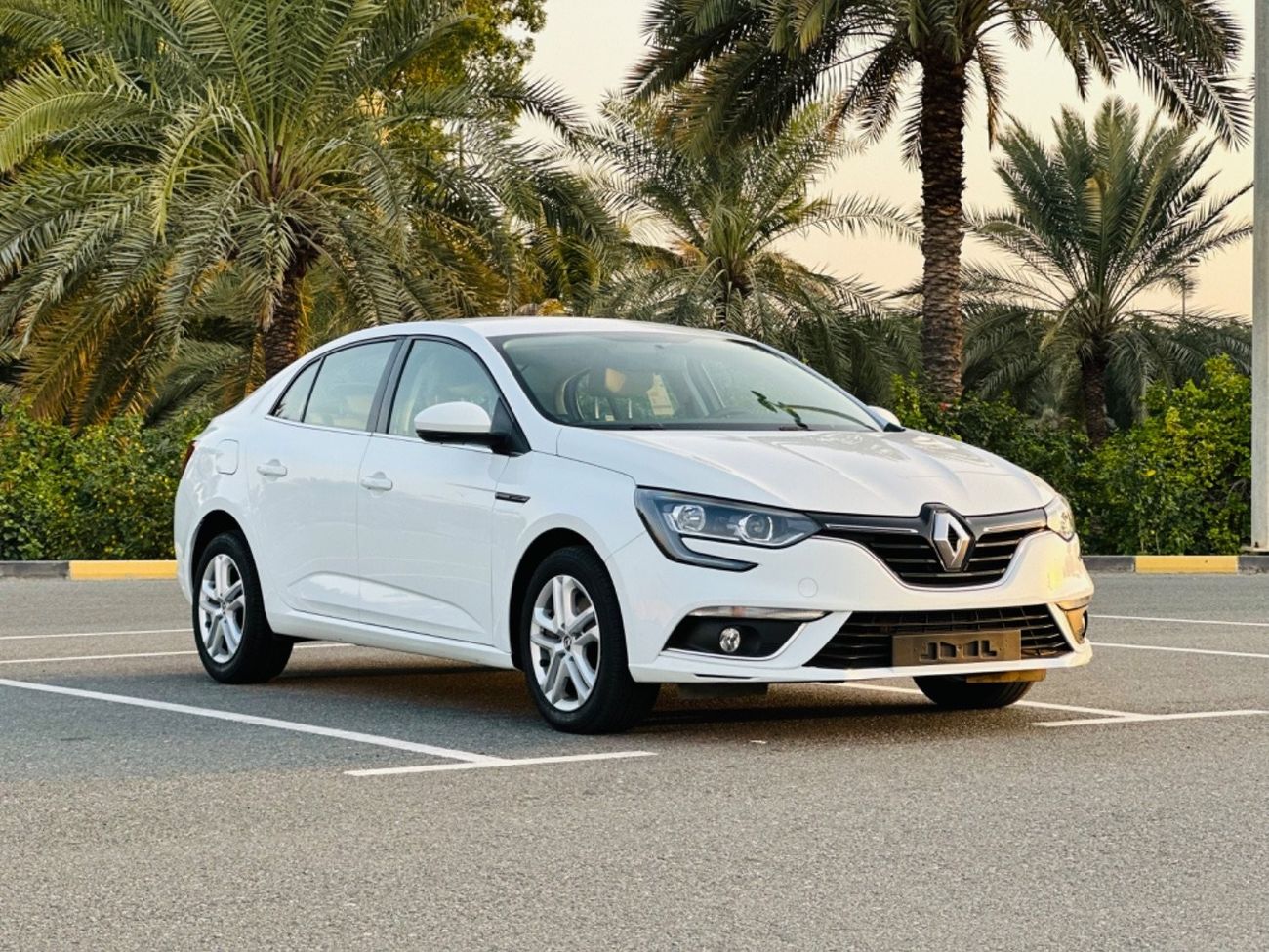Renault Megane LE RENAULT MEGAN MODEL 2020 GCC SPACE