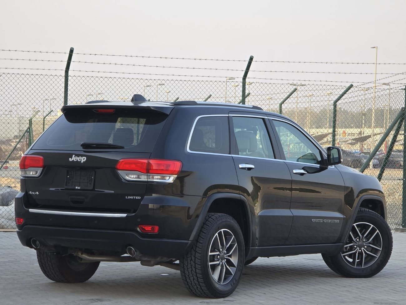 Jeep Grand Cherokee Limited 3.6L JEEP GRAND CHEROKEE 2019 GCC ORGINAL PAINT // FULL OPITION