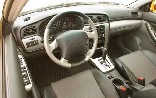 Subaru Baja interior - Cockpit