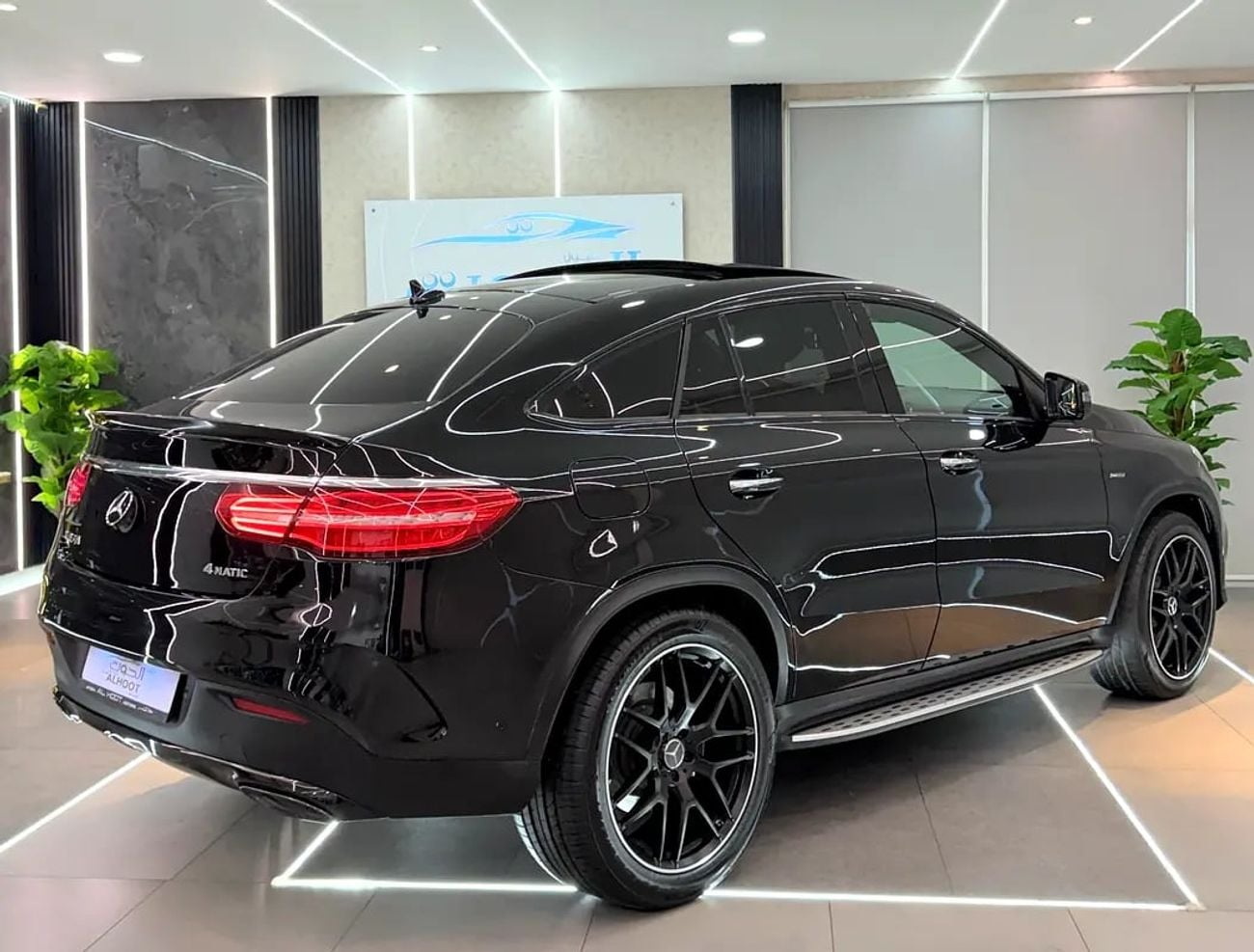 Mercedes Benz GLE43 AMG AMG MERCEDES GLE43 V6 || GCC || TOP RANGE || AMAZING CONDITION II FULLY LOADED || RECENTLY SERVICED