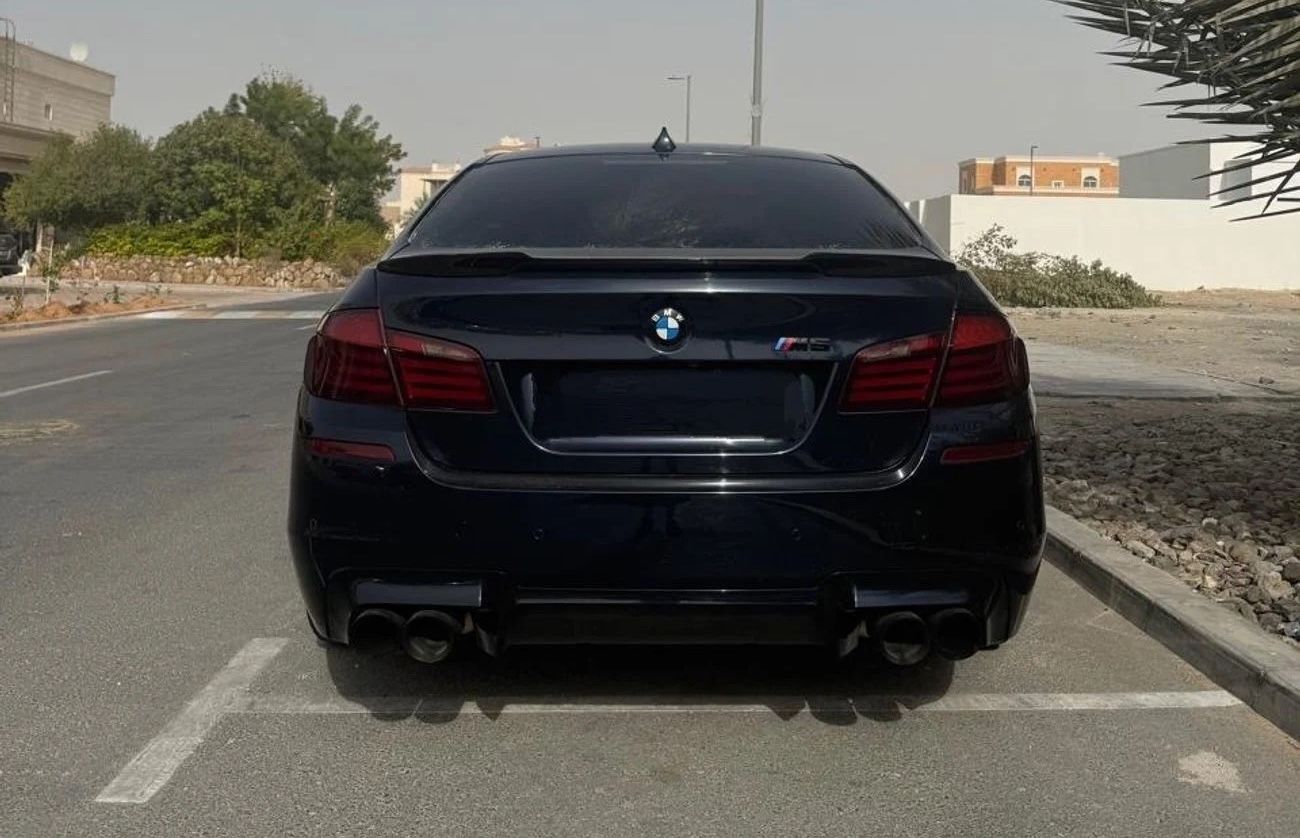 BMW M5