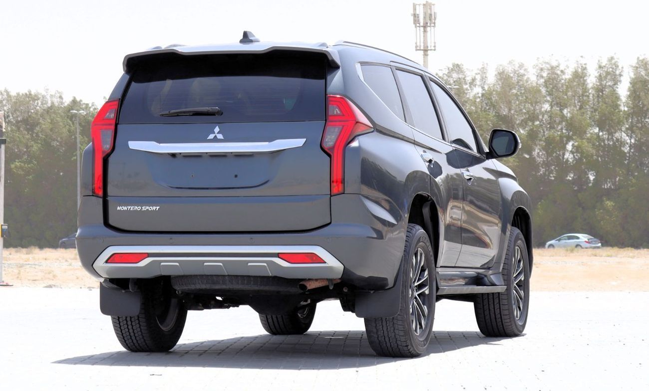 Mitsubishi Montero Sport GLS Premium 3.0L (7 Seater) Mitsubishi Montero Sport 2021 GCC model in excellent condition, no accid