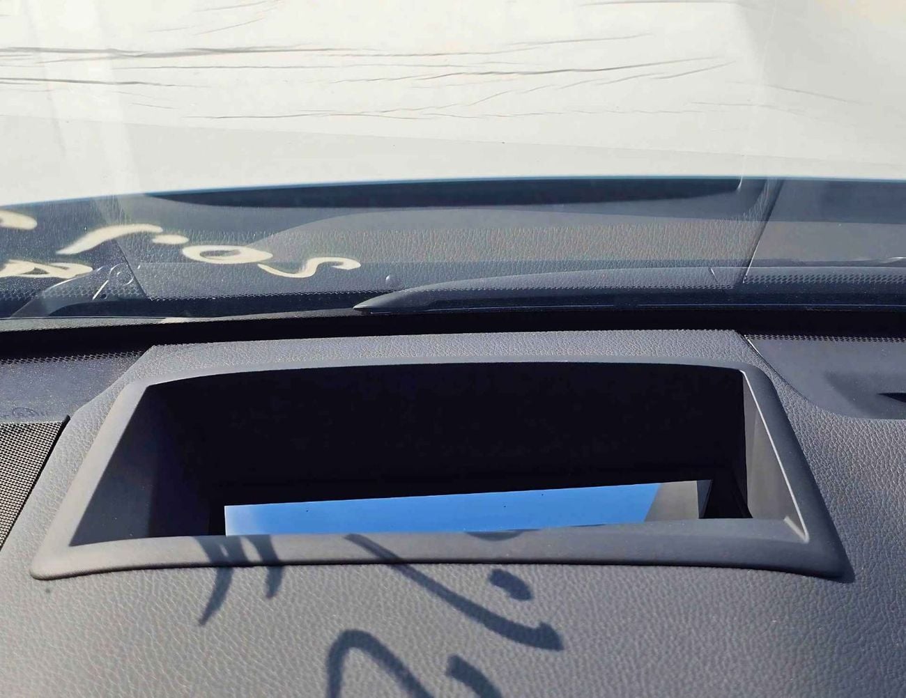 تويوتا لاند كروزر VXR / FULL OPTION / 3.3L DIESEL / PWR SEATS / RADAR / JBL SPEAKERS (CODE # VXR)