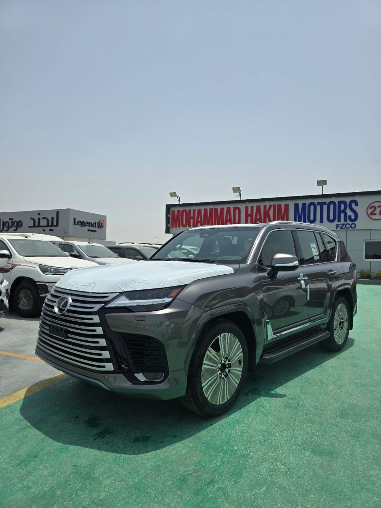 Lexus LX 600 Signature 3.5L ( CYL)