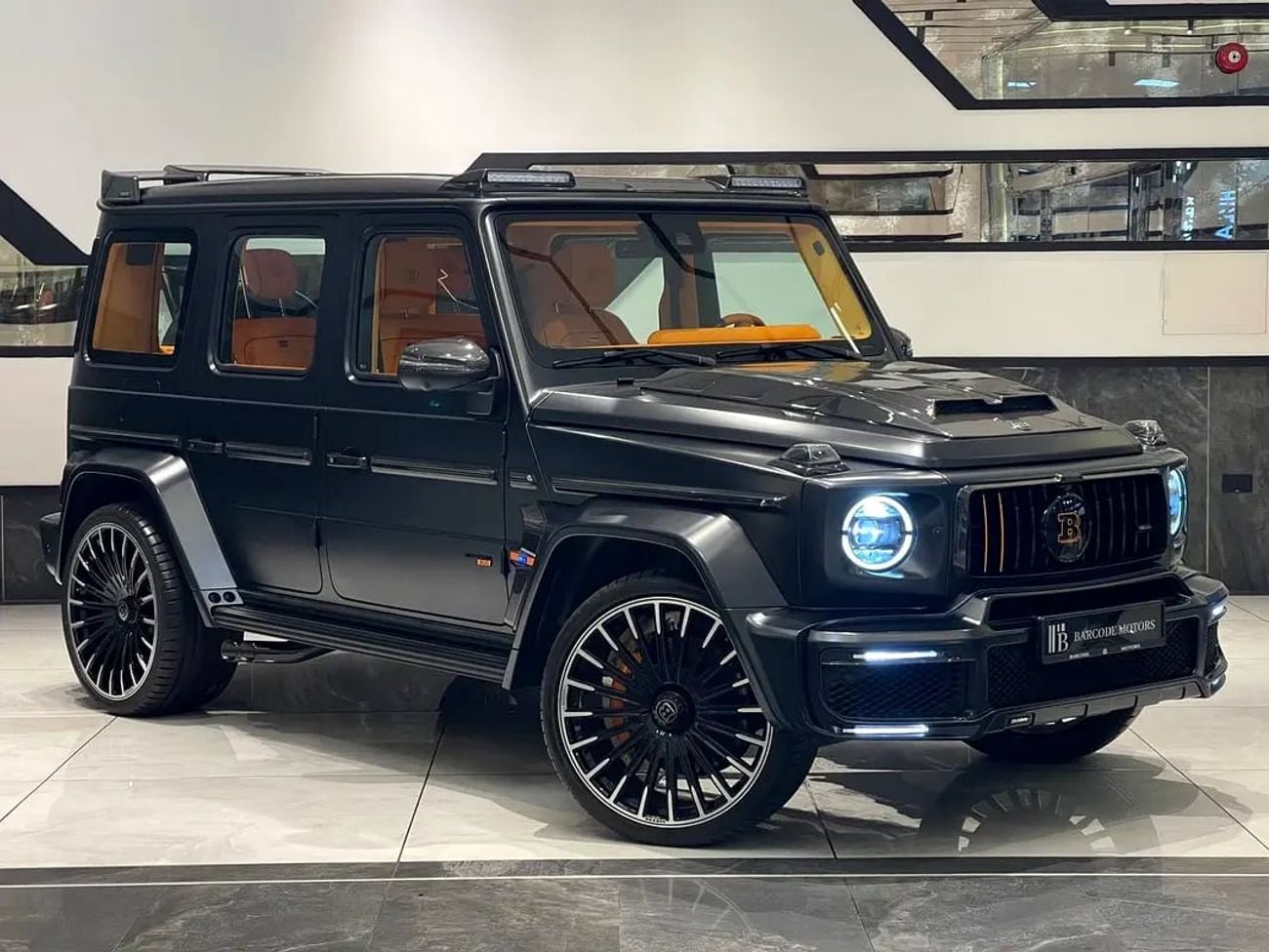 Mercedes Benz G63 AMG G63 / / BRABUS KIT G800 / SPECIAL COLOR / FULL CARBON FIBER