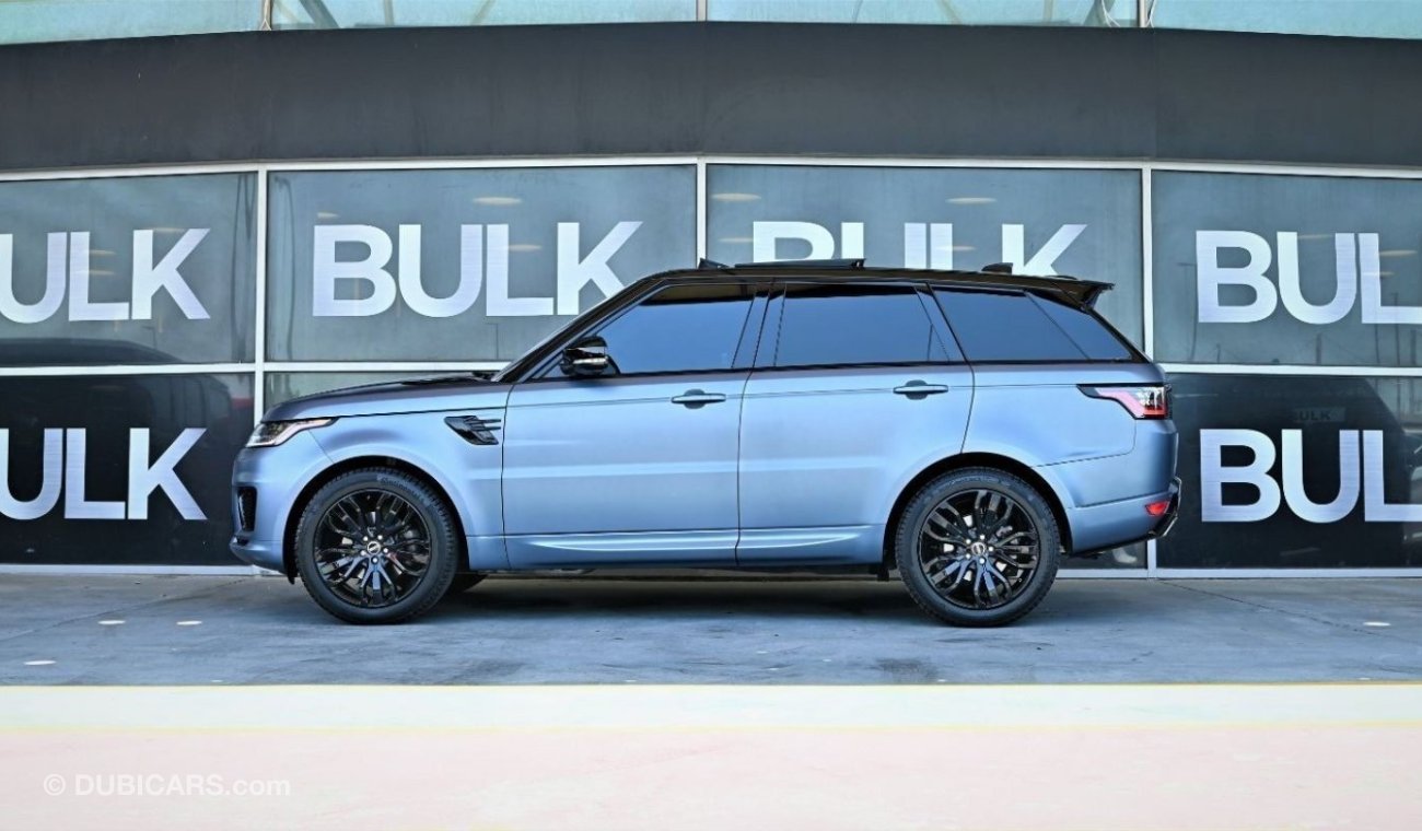 لاند روفر رانج روفر إتش أس إي Range Rover HSE Diesel - Blue Matte - Panoramic Roof - AED 4,638 Monthly Payment - 0% DP