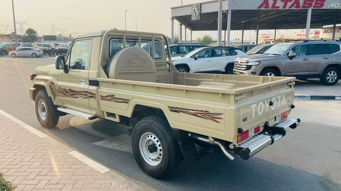 Toyota Land Cruiser Pick Up LC79 SINGLE CABIN 2.8L DIESEL