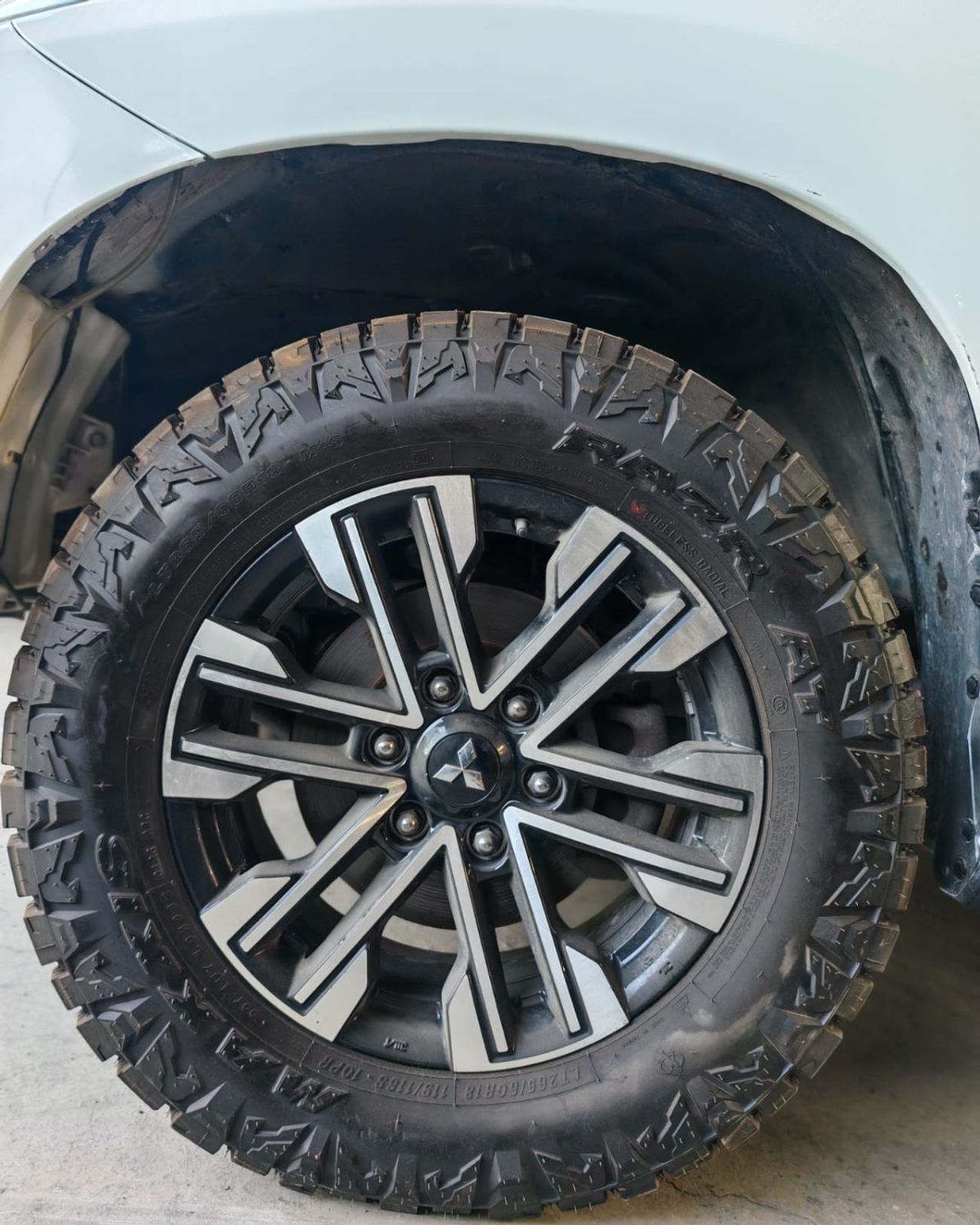 Mitsubishi Pajero Sport