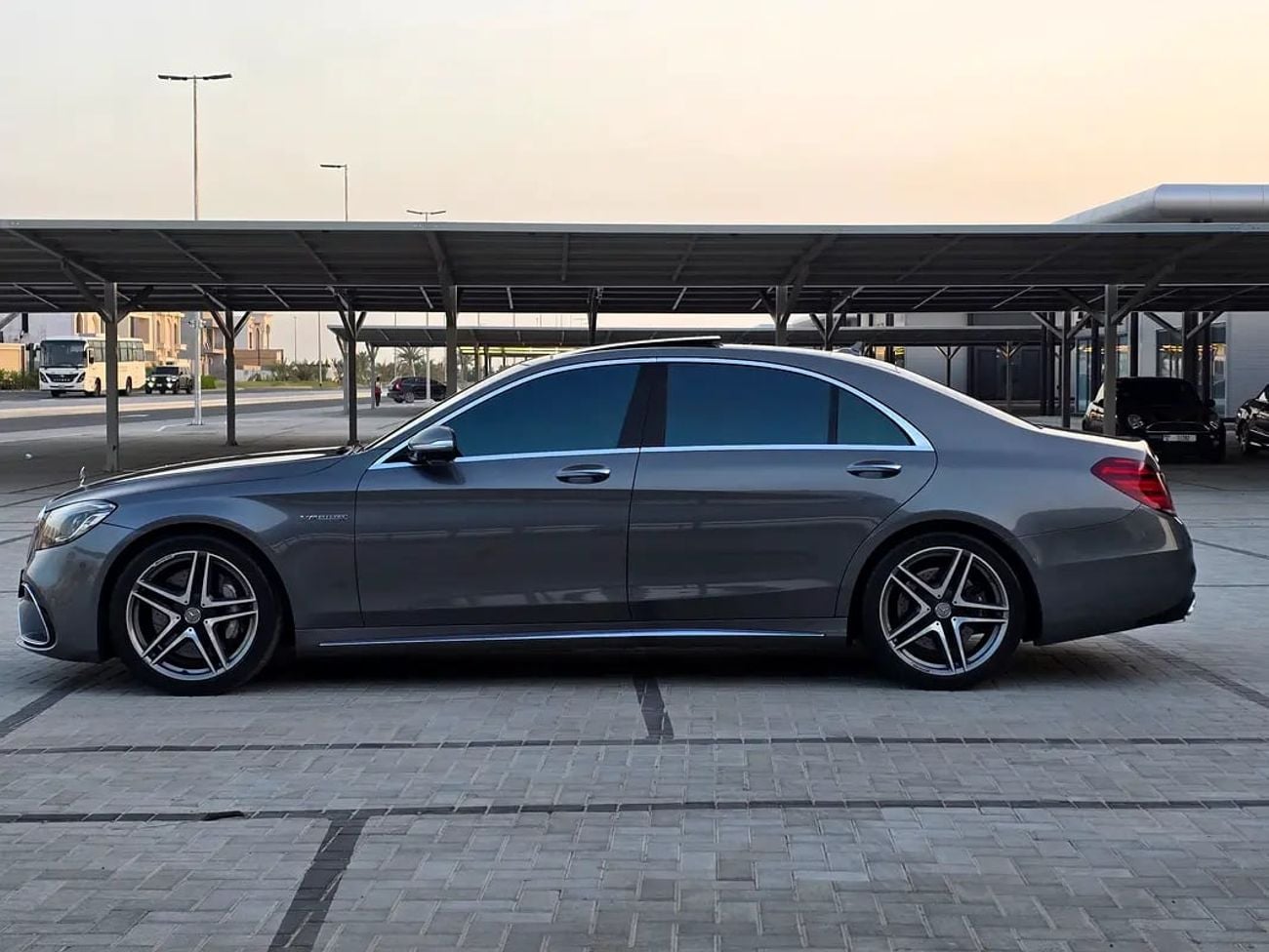 مرسيدس بنز S 63 AMG S 63 AMG - Korean Specs