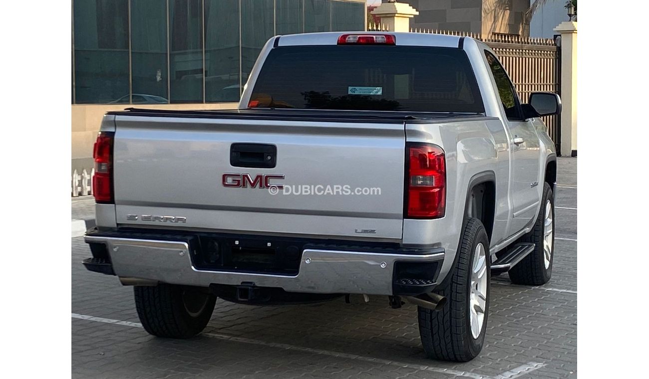 جي أم سي سييرا 1500 SLT