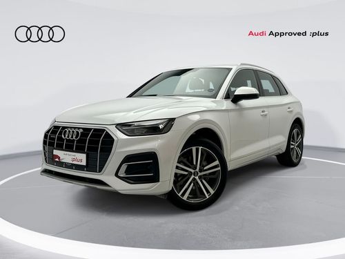 Audi Q5 45 TFSI ADVANCED 45 TFSI Quattro Design 2.0L Q5 Advanced 45 TFSI quattro 245hp (Ref# 10882)