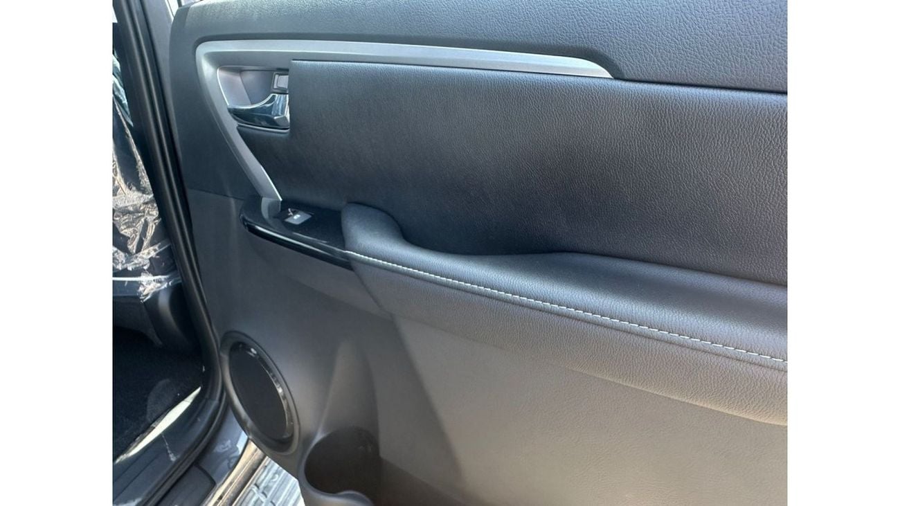 تويوتا فورتونر 2.8L DIESEL V4 | 0 KM | 2023 | AUTOMATIC | BRAND NEW | 03 YEARS WARRANTY