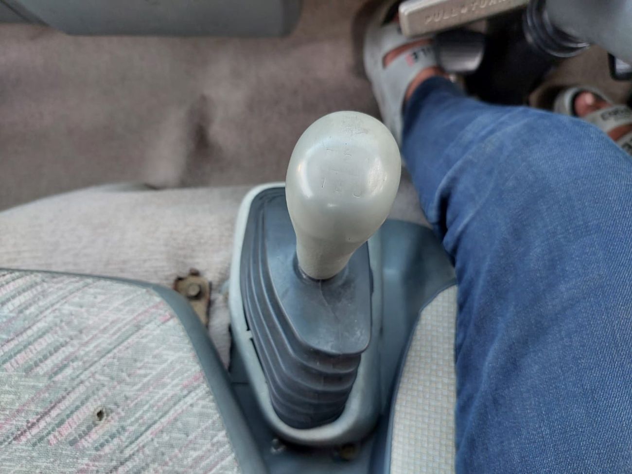 Mitsubishi Fuso Canter MITSUBISHI CANTER DUMPER TRUCK RHD 1997 MODEL 4.2 L DIESEL MANUAL(PM27711)