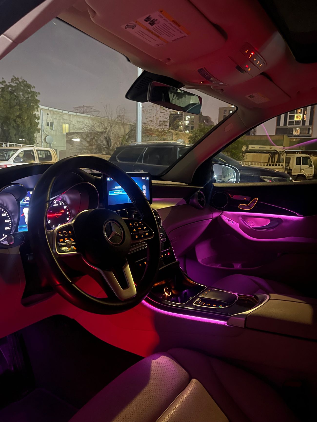 مرسيدس بنز GLC 300