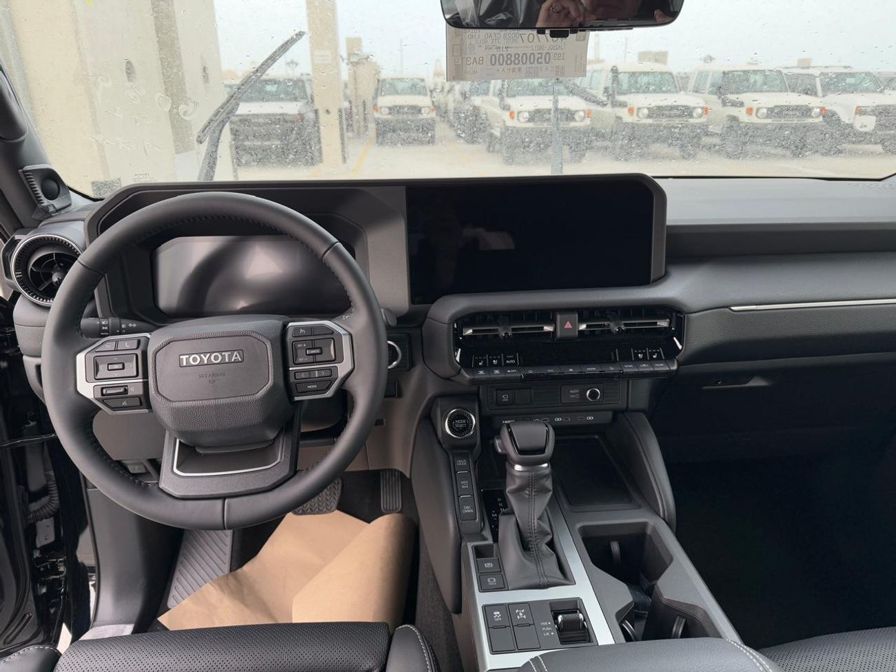 تويوتا برادو 2025 Toyota Prado Luxury Premium (Full-Option) J250 7-Seater 2.4L 4-Cyl Turbo Petrol A/T 4WD Africa 