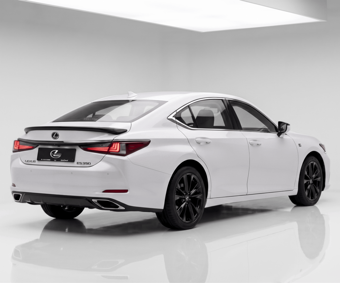 لكزس ES 350 F SPORT