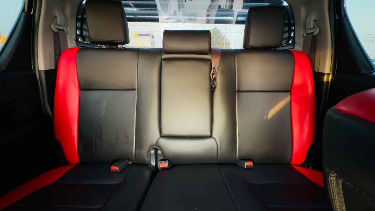 Toyota Hilux (MODIFIED TO GR SPORTS | 2.8L DIESEL ENGINE | 2018 | DOUBLE CABIN