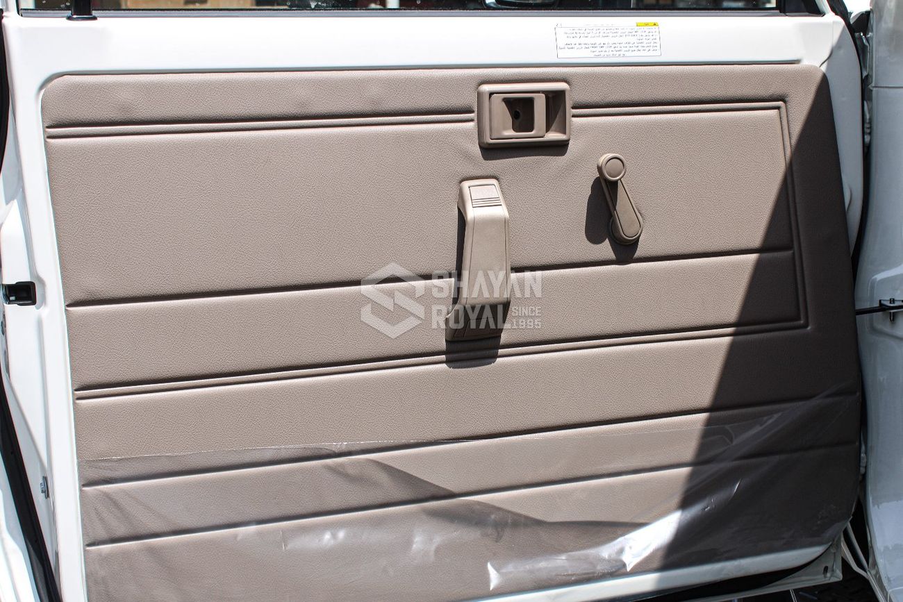 Toyota Land Cruiser 70 LHD LC78 2.8L T-DSL 4WD 3DR 8-SEATER AT WITH DIFF-LOCK 2025MY