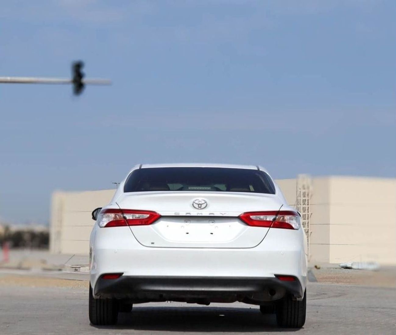 تويوتا كامري S 2.5L (181 HP) Toyota Camry 2018 GCC without accidents in excellent condition 1111 P.M