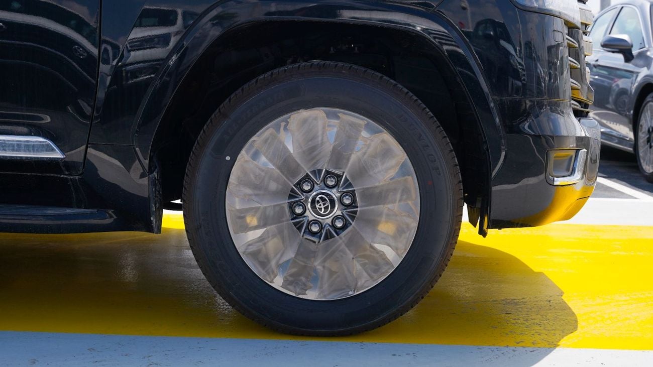 تويوتا لاند كروزر GXR