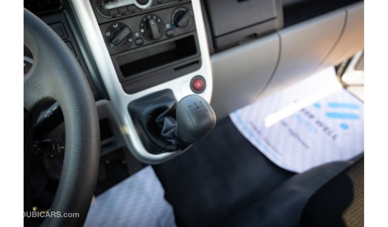 Mitsubishi Fuso Canter Fuso 4.2L M/T 4x2 Diesel Long Chassis | 100L Fuel Tank | POWER STEERING | 2023