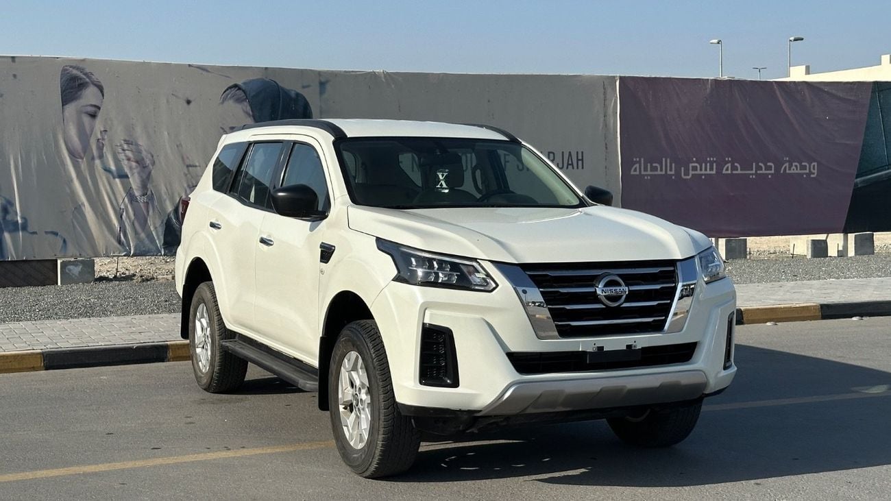 نيسان إكستيرا SE 2.5L RWD
